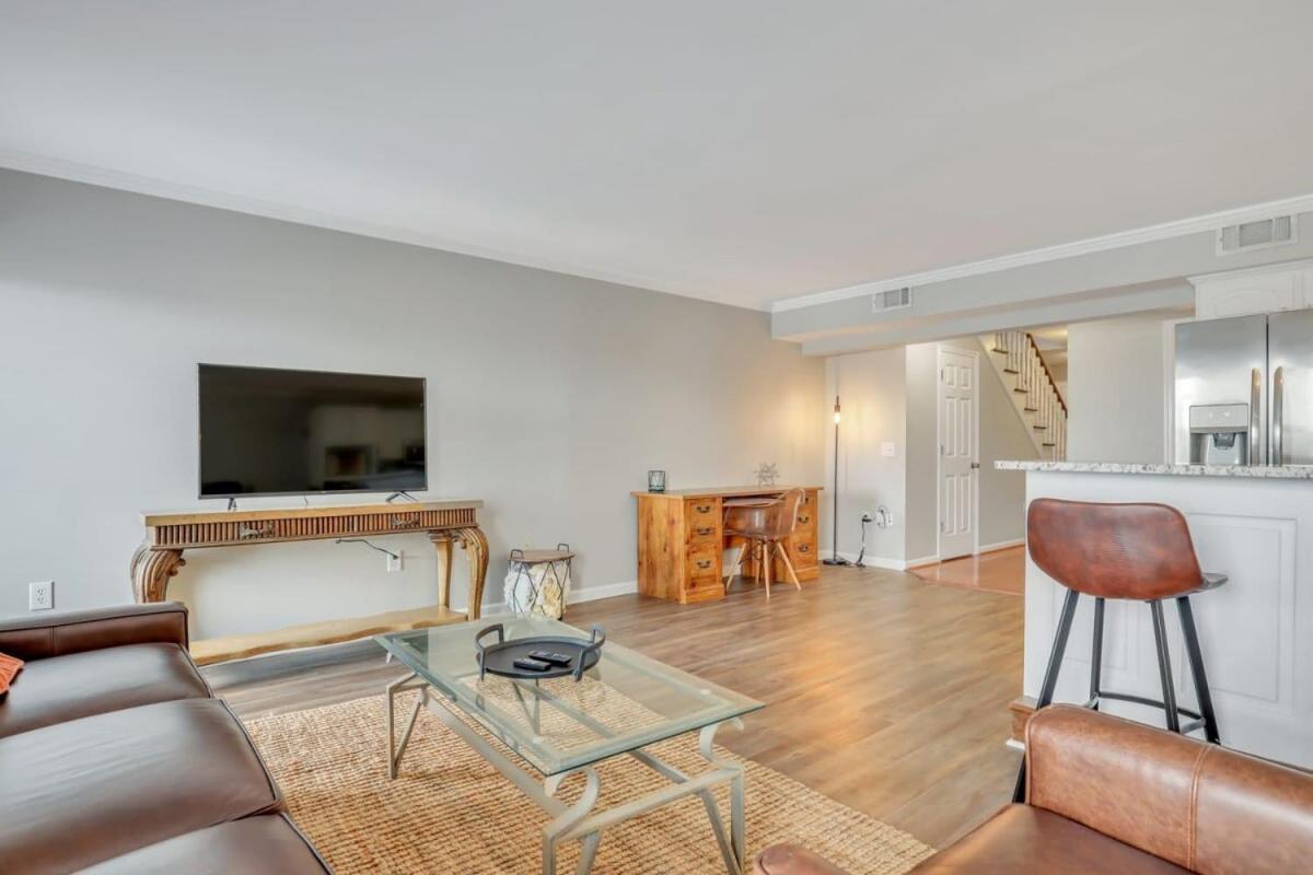 Eagle'S Nest - Spacious Loft Downtown - Near Gsu ستاتسبورو المظهر الخارجي الصورة