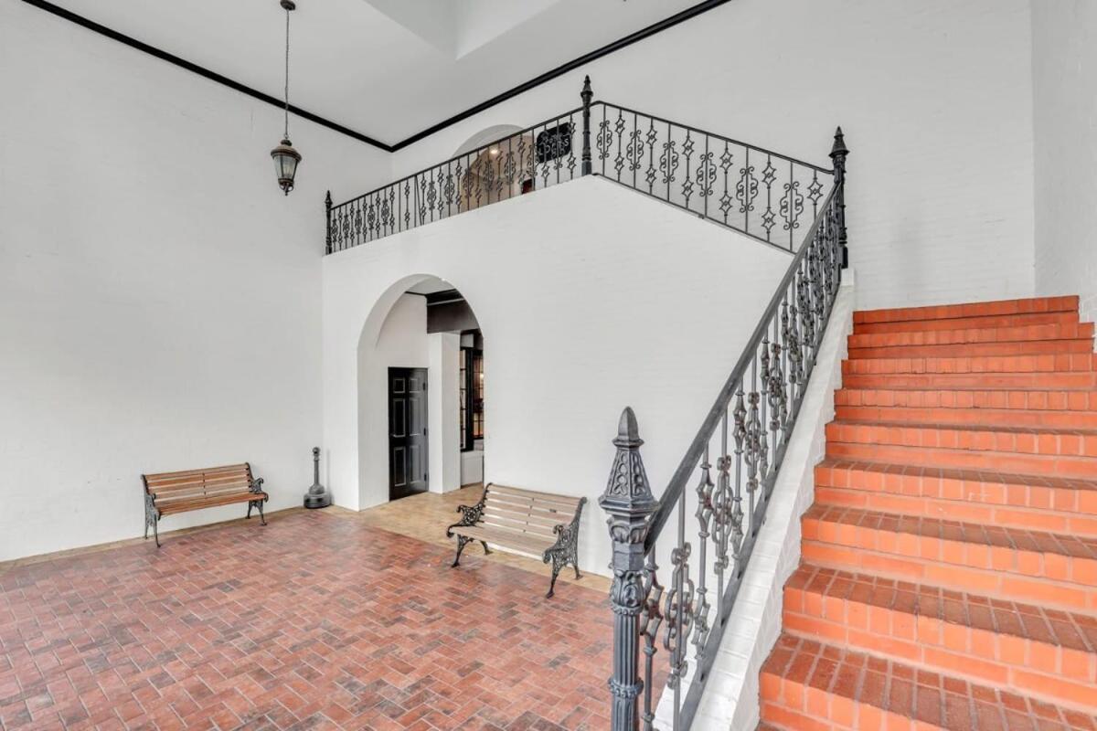 Eagle'S Nest - Spacious Loft Downtown - Near Gsu ستاتسبورو المظهر الخارجي الصورة