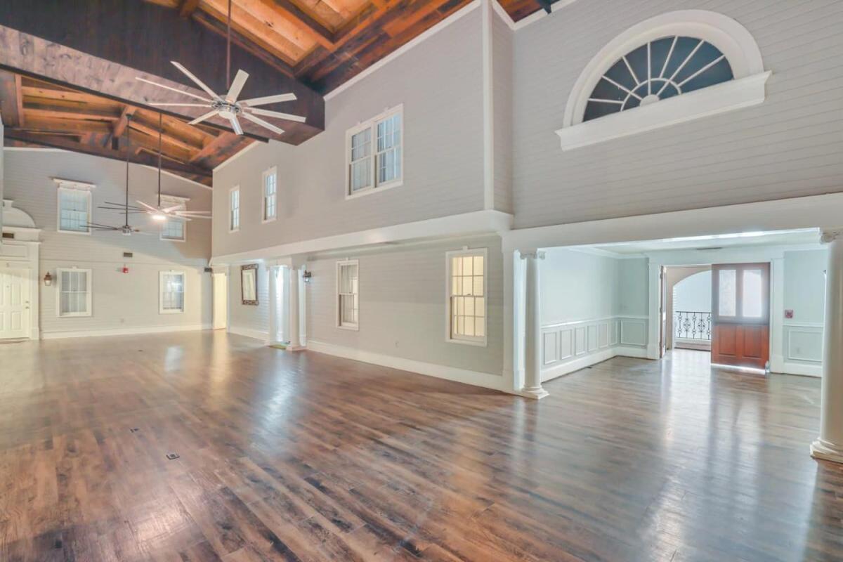 Eagle'S Nest - Spacious Loft Downtown - Near Gsu ستاتسبورو المظهر الخارجي الصورة