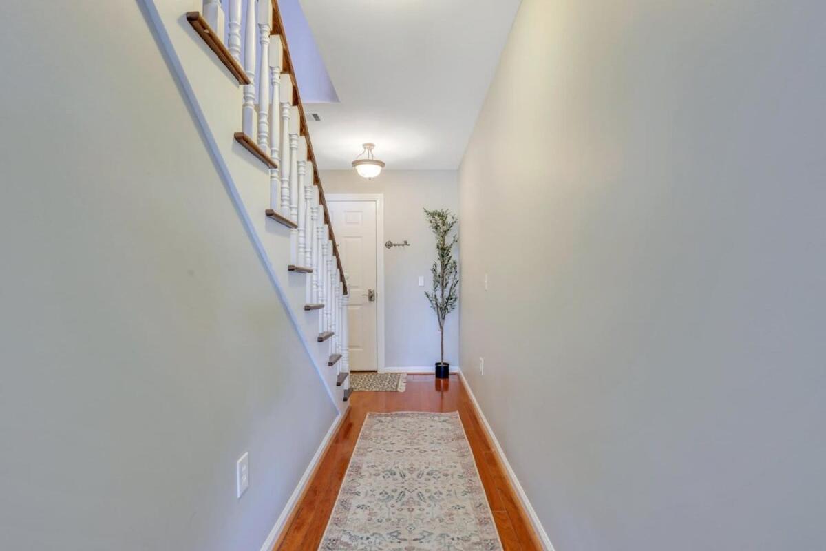 Eagle'S Nest - Spacious Loft Downtown - Near Gsu ستاتسبورو المظهر الخارجي الصورة
